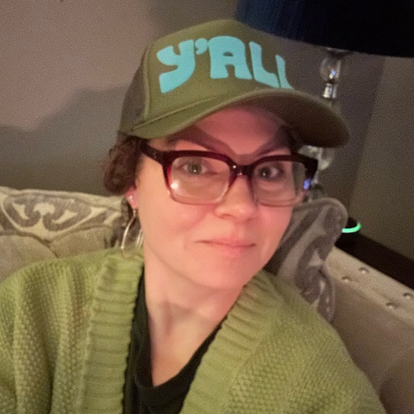 Meet your Posher, Jill - Picture 3 of 5